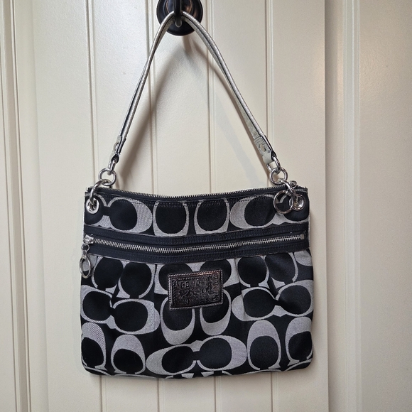 Coach Handbags - Coach Poppy Signature Sateen Pocket Swing Bag Black & Silver Crossbody Purple